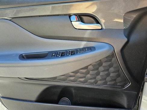 Used 2023 Hyundai Santa Fe SEL image 32