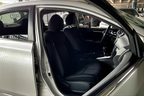 Used 2017 Nissan Sentra SV image 8
