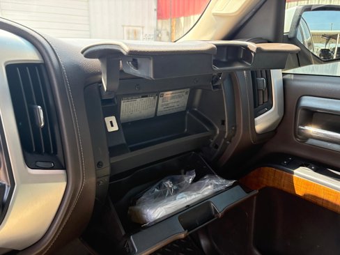 Used 2017 GMC Sierra 1500 SLE w/ SLE Value Package image 25