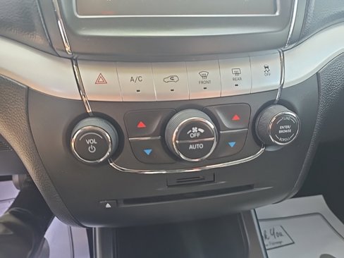 Used 2018 Dodge Journey GT image 10