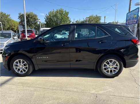 Used 2023 Chevrolet Equinox LS image 7