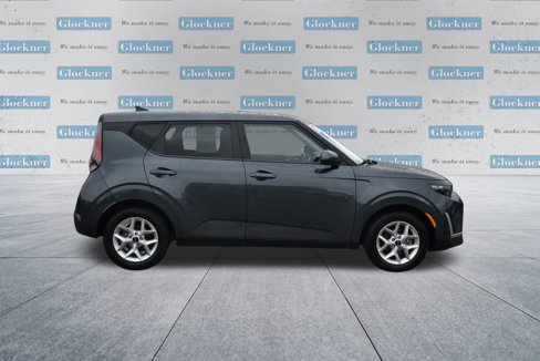Used 2023 Kia Soul LX w/ LX Technology Package image 4