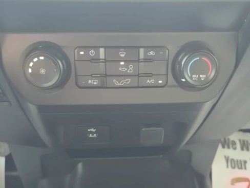 Used 2020 Ford F150 XL image 31