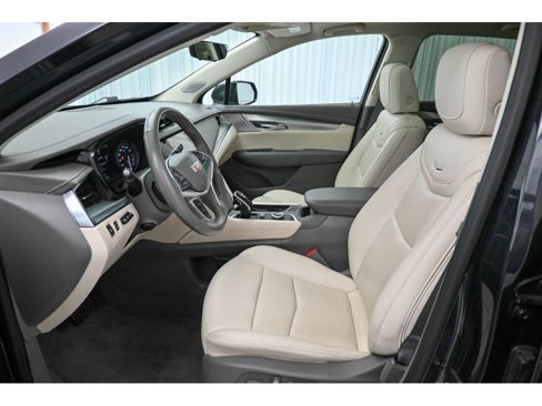 Used 2022 Cadillac XT5 Premium Luxury w/ Technology Package image 34