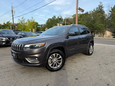 Used 2019 Jeep Cherokee Latitude Plus image 3