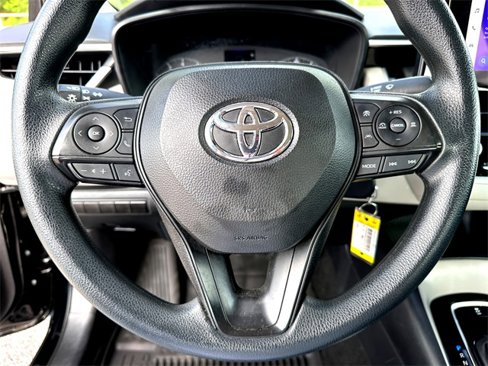 Used 2023 Toyota Corolla LE image 15