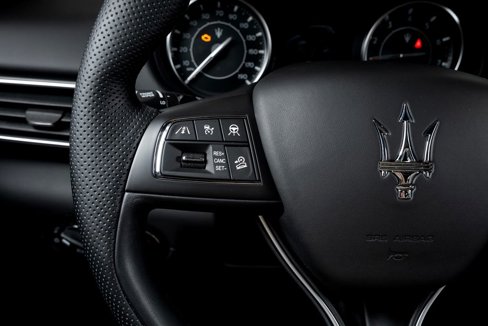 Used 2022 Maserati Levante GT image 37