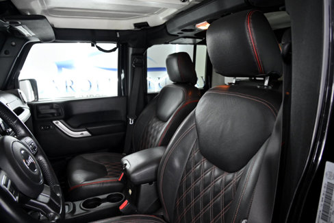 Used 2016 Jeep Wrangler Unlimited Sahara image 18