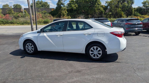 Used 2015 Toyota Corolla L image 9