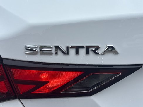 Certified 2025 Nissan Sentra S image 14