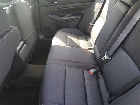 Used 2022 Nissan Altima 2.5 SV image 11