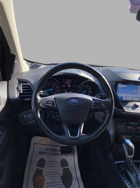 Used 2019 Ford Escape SEL image 22