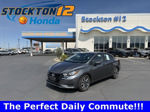 Used 2023 Nissan Versa SV image 1