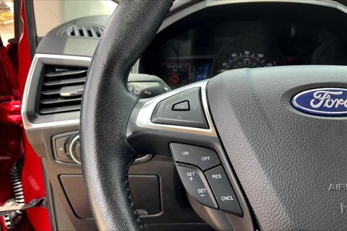 Used 2022 Ford Edge Titanium image 20