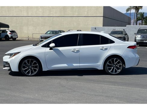 Used 2022 Toyota Corolla SE image 2