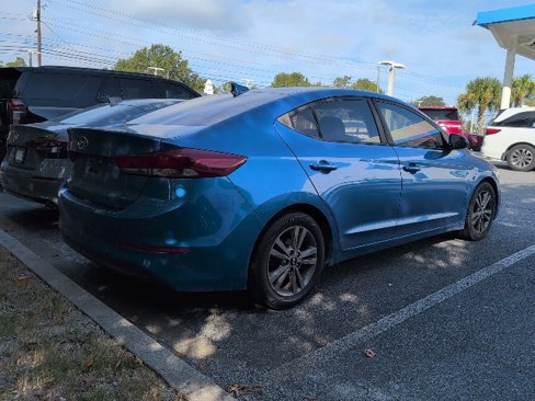 Used 2018 Hyundai Elantra SEL image 2