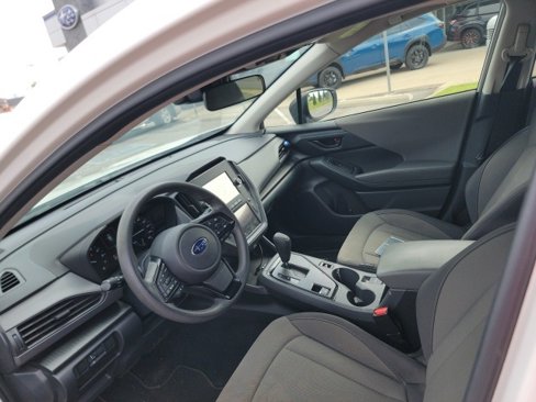 Used 2024 Subaru Crosstrek 2.0i image 7