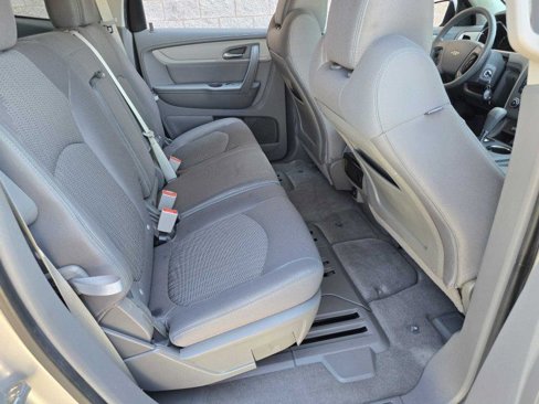 Used 2017 Chevrolet Traverse LS image 9