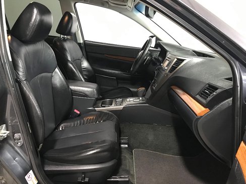 Used 2013 Subaru Outback 2.5i Limited w/ Moonroof Pkg image 14