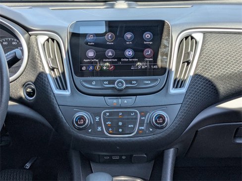 Used 2023 Chevrolet Malibu LT image 17