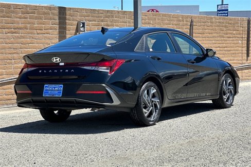 New 2025 Hyundai Elantra Sport image 4