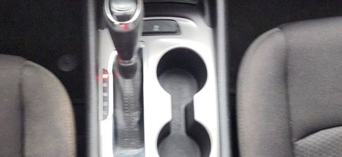 Used 2018 Chevrolet Malibu LS image 16