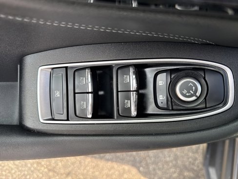 Used 2020 Subaru Outback Limited XT image 11