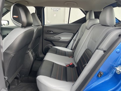 Used 2023 Nissan Kicks SR image 26