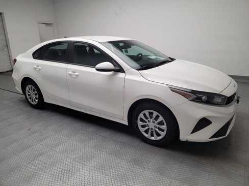 Used 2024 Kia Forte LX image 11