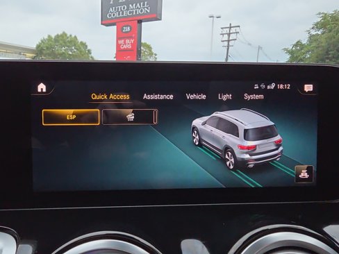 Used 2021 Mercedes-Benz GLB 250 4MATIC w/ Premium Package image 75