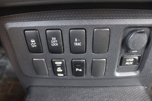 Used 2014 Toyota FJ Cruiser 4WD image 36