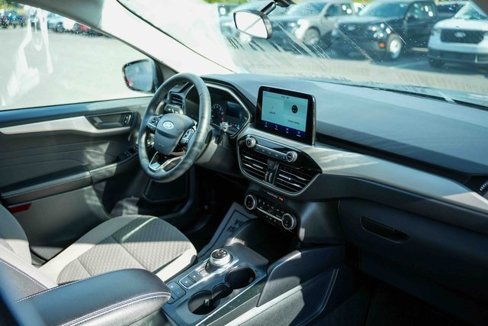 Used 2022 Ford Escape SE w/ Convenience Package image 17