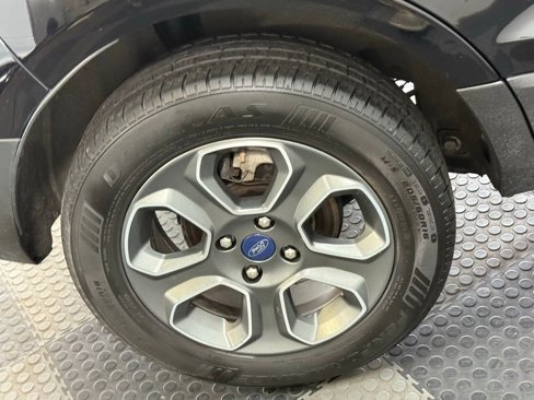 Used 2020 Ford EcoSport S image 11