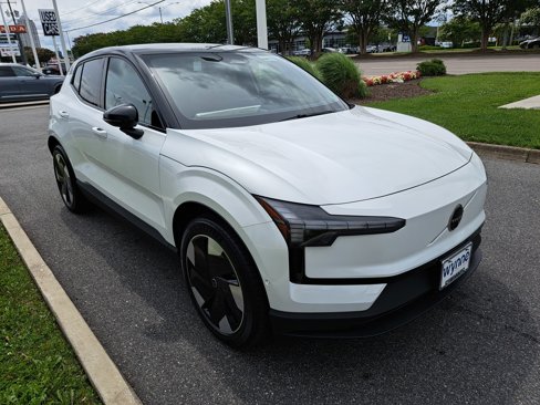 New 2025 Volvo EX30 Ultra w/ Protection Package Premier image 2