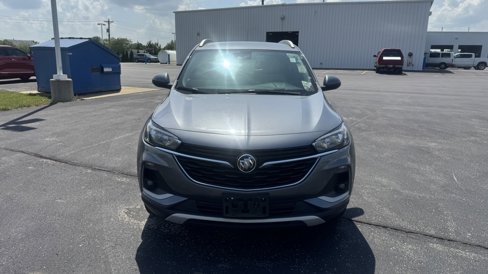 Used 2021 Buick Encore GX Select image 2