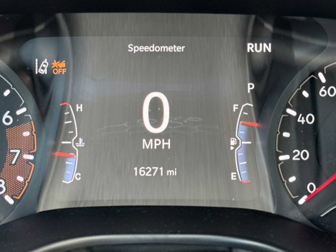 Used 2023 Jeep Compass Sport image 44
