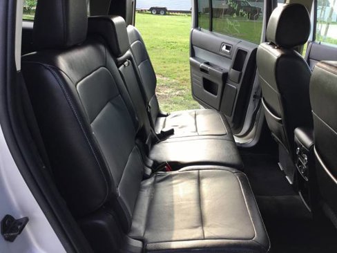 Used 2015 Ford Flex SEL image 19