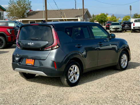 Used 2023 Kia Soul LX w/ Option Group 015 image 5