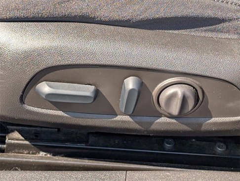 Used 2022 Chevrolet Malibu LT image 21