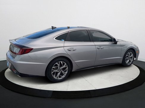 Certified 2023 Hyundai Sonata SEL w/ Convenience Package image 3