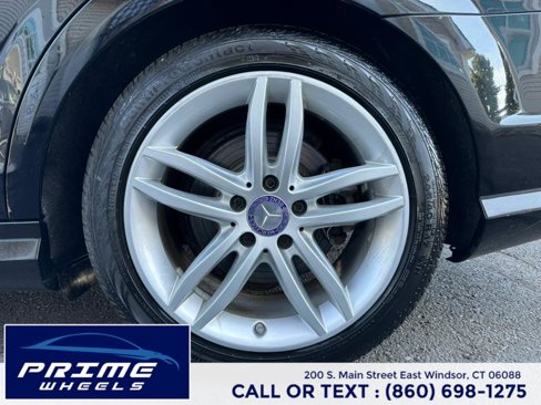 Used 2012 Mercedes-Benz C 300 Sport image 26