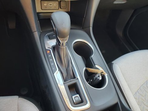 Used 2023 Chevrolet Equinox LT image 24