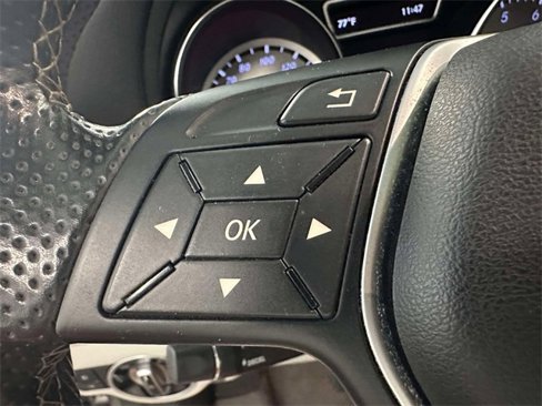 Used 2015 Mercedes-Benz GLA 250 4MATIC image 26