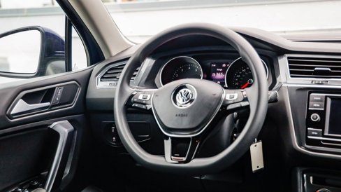 Used 2021 Volkswagen Tiguan S image 16