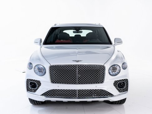 Certified 2022 Bentley Bentayga image 8
