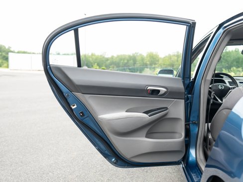Used 2010 Honda Civic LX image 39