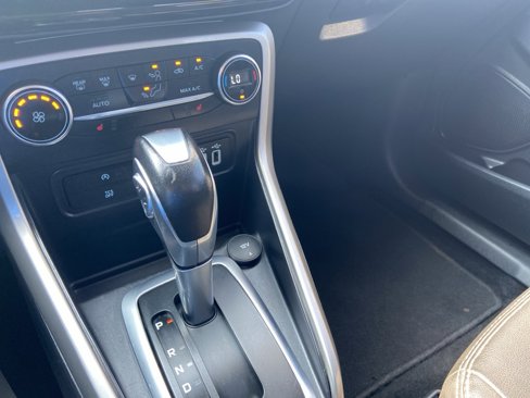 Used 2018 Ford EcoSport Titanium image 18