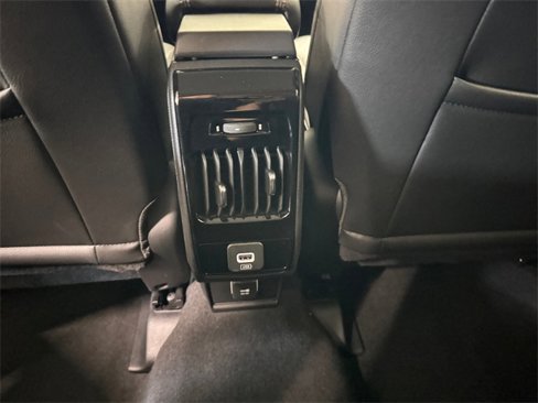 Used 2022 Jeep Compass Limited image 17