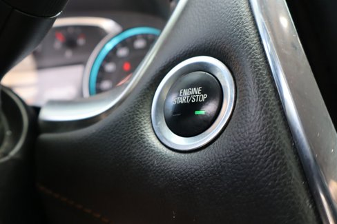 Used 2018 Chevrolet Traverse Premier image 19