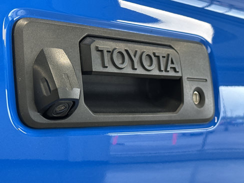 Used 2020 Toyota Tacoma TRD Off-Road image 34